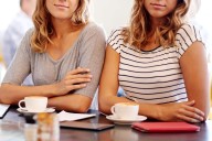 19-Year-Old Wants to Go ‘Low Contact’ with Family After Being Compared to Her Sister