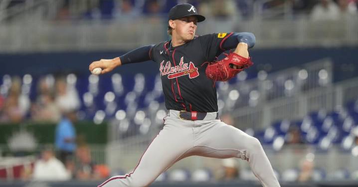Hurston Waldrep continues impressing, Braves offense explodes in ninth for win