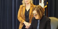 State worker groups oppose suggested IPERS cuts, new teacher pay model