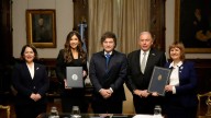 La Casa Blanca y Rubio quieren mejorar la coordinación en política exterior tras el acuerdo de exención de visas con funcionarios argentinos firmado por Noem