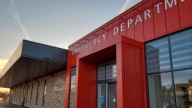 Una mujer de 77 años murió en medio de una cirugía cardíaca después de que se cortara la luz en el hospital