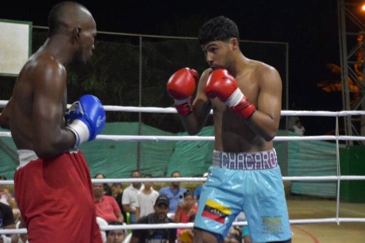 Josmar “Chacarito· Mora prepara su pròximo combate