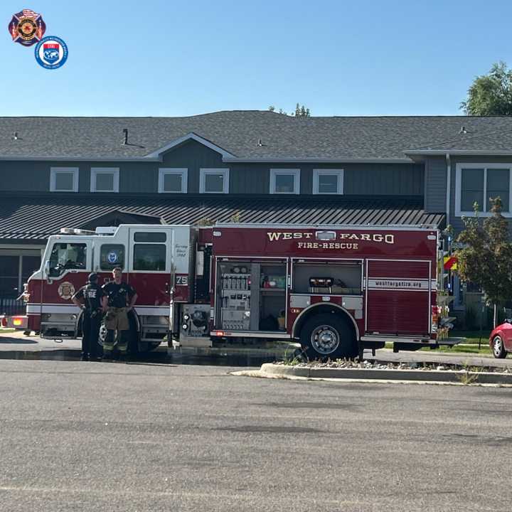 West Fargo apartment fire leaves 2 displaced