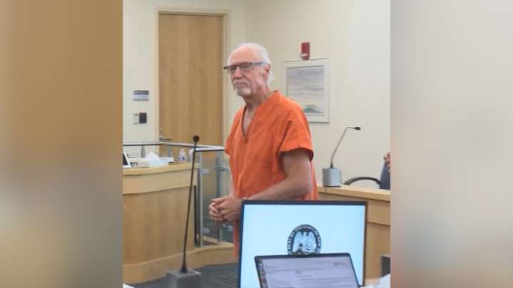 Former Hope Christian teacher accused of inappropriately touching students appeals detention ruling