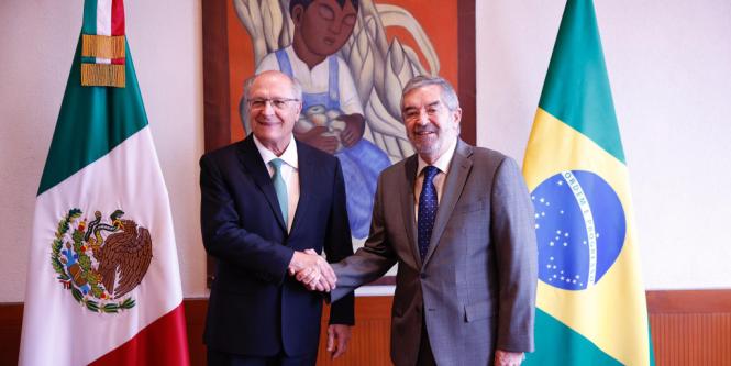 Sheinbaum descarta tratado de libre comercio con Brasil