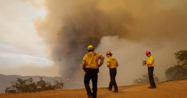 Gifford Fire in California's Central Coast reaches "mega fire" status, burns more than 119,000 acres