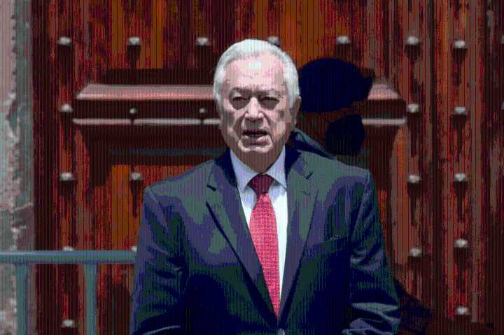 La UIF congela cuentas de Bartlett: EE.UU. quiere extraditarlo y juzgarlo por el asesinato de agente de la DEA