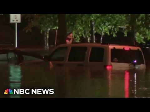 Sweeping flash floods devastate Midwest