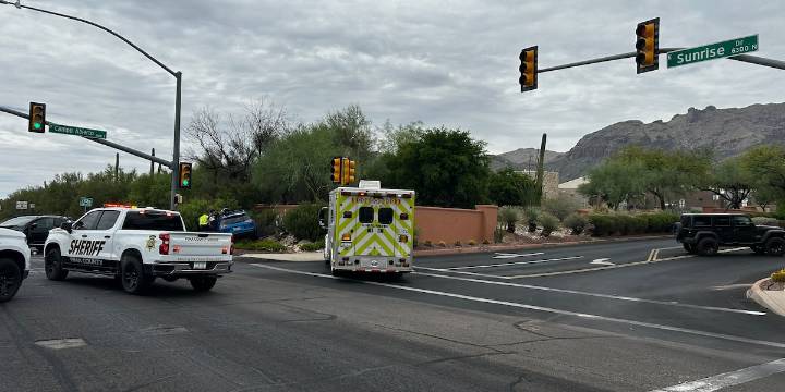 Authorities respond to serious injury crash in Foothills area