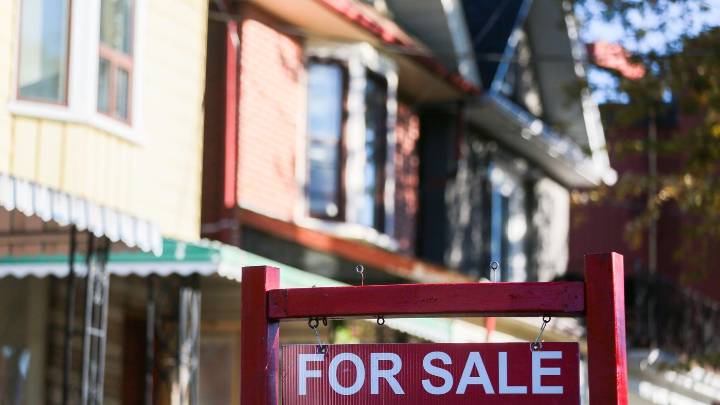 Greater Toronto housing market sees best July in four years: real estate board