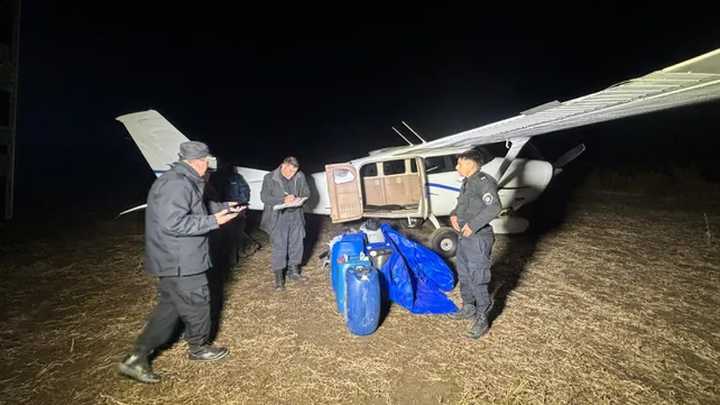 Cinco años de prisión para dos personas que abandonaron una avioneta cerca de Rosario