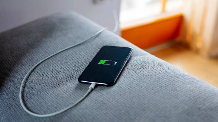 Expertos identificaron los 3 aspectos de la batería de los celulares determinantes para la vida útil del dispositivo