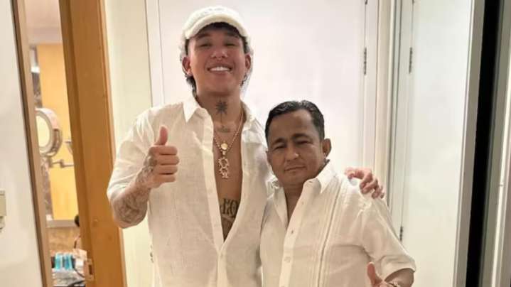 Murió el papá del cantante Beéle y las redes sociales se llenaron de mensajes de apoyo para el artista
