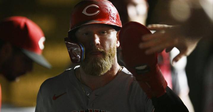Reds designate outfielder Jake Fraley for assignment