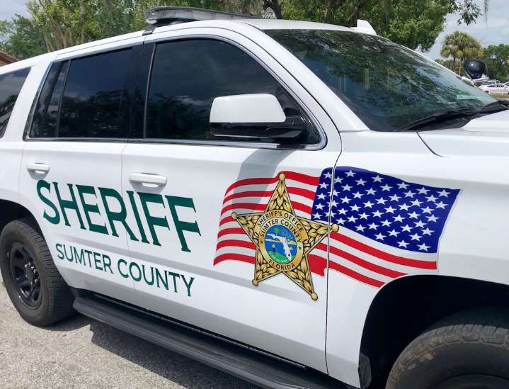 Driver believed to be drunk on Michelob Ultras pulls out in front of deputy