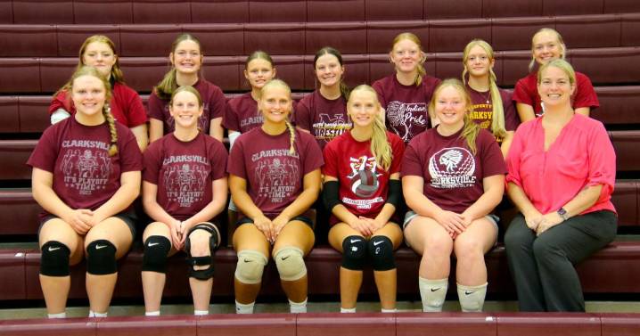 Despite low numbers, Clarksville volleyball to have mostly seniors in lineup