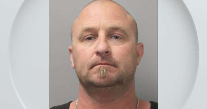 Man dies after fight in Dixon bar, person of interest sought