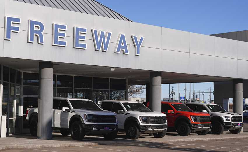 Edmunds: Five big mistakes you need to avoid before buying your next new car