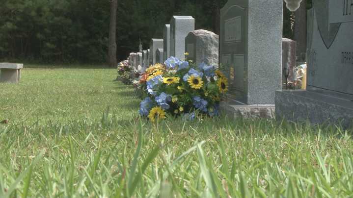 'I want that gone so we can start new' | Jones County cemetery at center of fraud case under new ownership