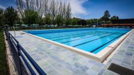El Casino denuncia ante la Policía la aparición reiterada de heces en su piscina