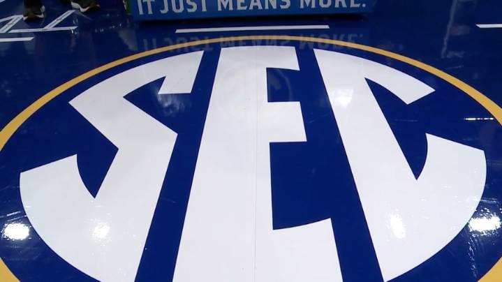 SEC to play nine conference football games, starting in 2026
