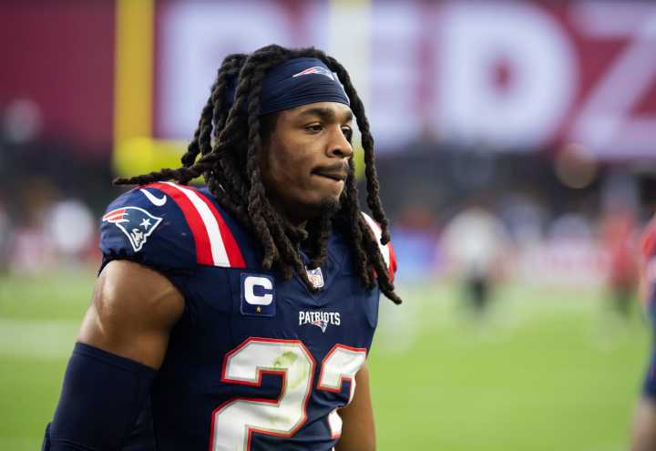 Patriots Shopping S Kyle Dugger In Trade Talks