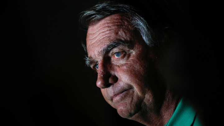 Justicia de Brasil ordena vigilancia permanente a residencia de Jair Bolsonaro