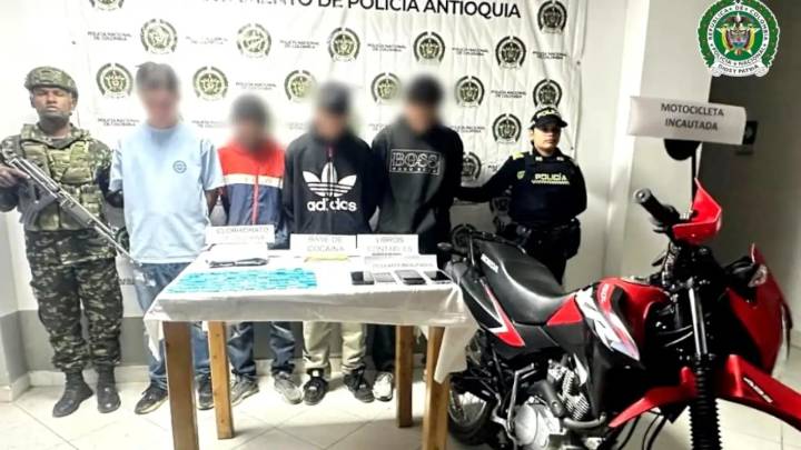 Cuatro capturados en El Santuario durante operativo contra el microtráfico