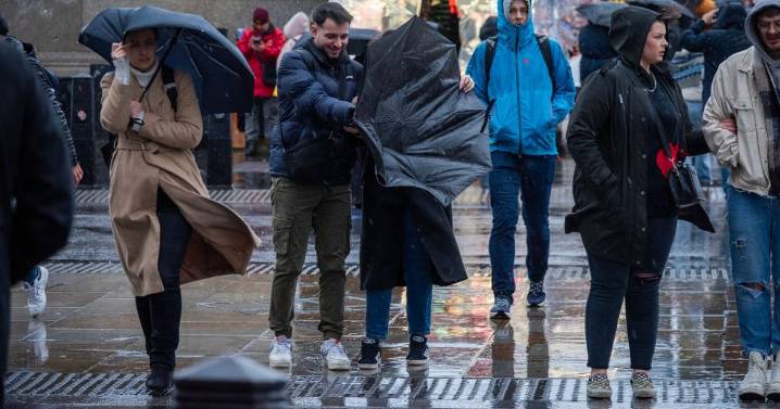 Tropical Storm Erin: Met Office gives verdict on how UK weather will be impacted