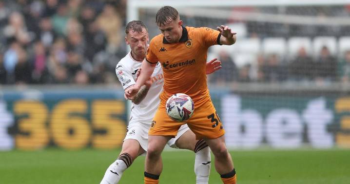 Leeds United sanction another transfer exit as Championship club snap up forward