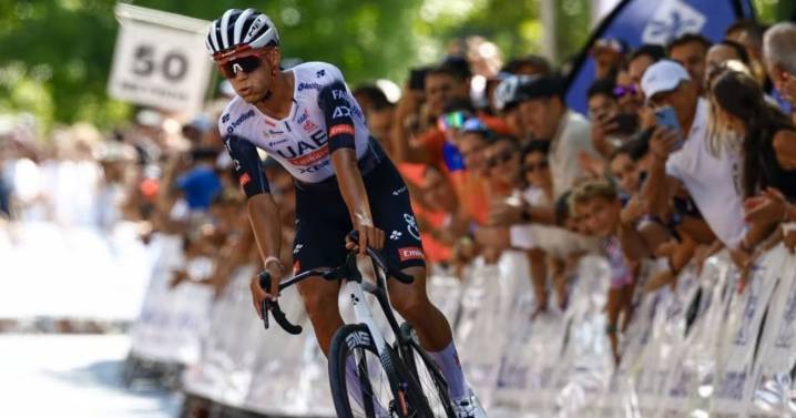 Isaac del Toro termina 19° en la cuarta etapa de la Vuelta a Burgos, pero es tercero general