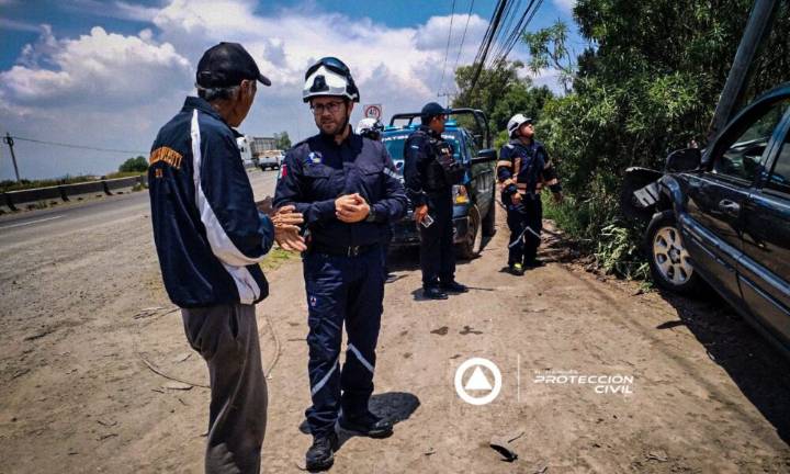 Aparatoso choque en la 100