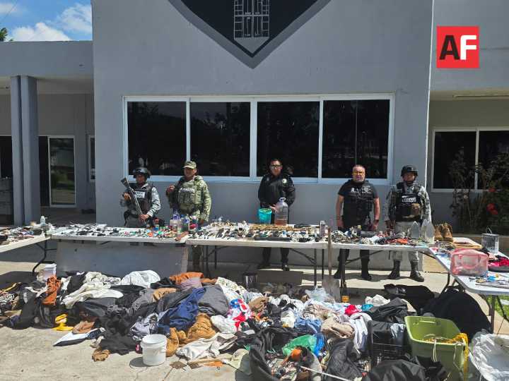 Investigaran a custodios y familiares de reos de Puente Grande tras decomiso de armas en el interior del penal