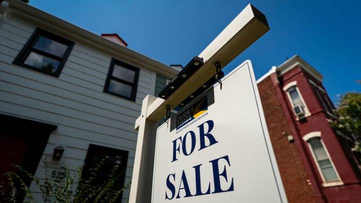 Mortgage rates largely unchanged from last week despite pressure on Fed independence