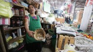 Remodelación del mercado de Huauchinango lleva casi dos años de atraso y hunde ventas hasta 90%