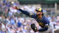 Live updates: Brewers vs Cubs in Game 1 of a doubleheader at Wrigley Field