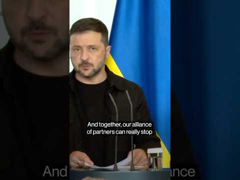 Zelenskiy Says Putin Is 'Bluffing' Ahead of Trump Meeting