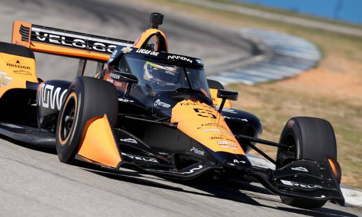 Pato O’Ward se lleva la última pole de la temporada en la IndyCar