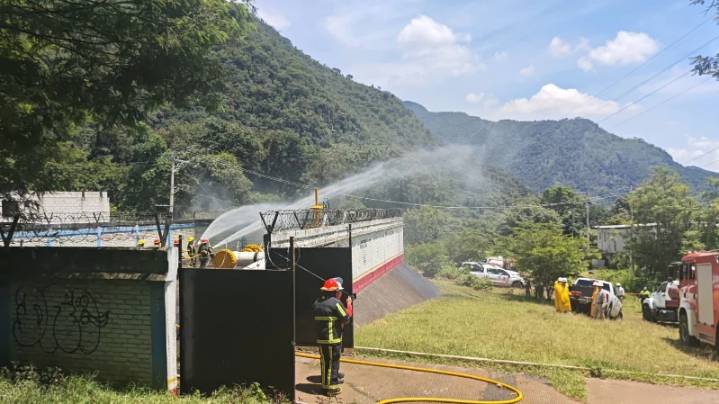 Realizan simulacro de fuga e incendio en ducto de gas en La Carbonera, Nogales