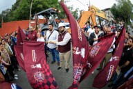 En Naucalpan dan banderazo a rehabilitación de calle Molinos de Viento; anuncian nuevo polideportivo