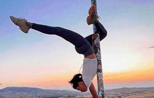 Tourist faces being thrown in Turkish jail for POLE DANCING on hallowed flag - but she defiantly says 'people loved it'