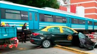 Choque, fuga y misterio en un paso a nivel del barrio de Flores