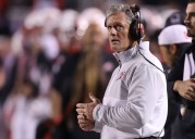 Utah’s Kyle Whittingham Receives ESPN’s Unexpected CFB projection After Devon Dampier’s Strong Warning With top-tier tackles, a new offensive coordinator, and a promising quarterback, Utah could becom
