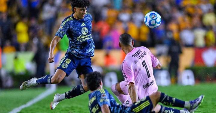 América le quita el invicto a Tigres en el Volcán