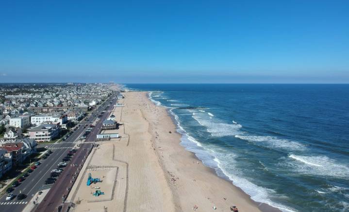 13-year-old girl dies in drowning at Belmar, NJ beach
