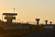 EE UU transfiere a México a 14 mexicanos presos por narcomenudeo
