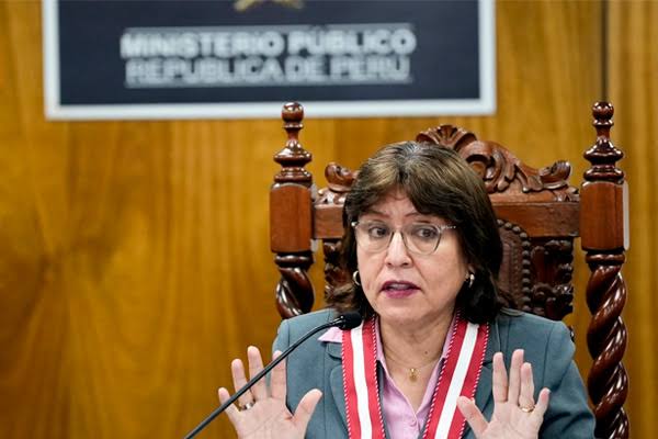 Delia Espinoza: “No tengo temor a denuncia constitucional”