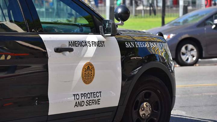 Man, 19, suffers serious injuries in Black Mountain Ranch crash