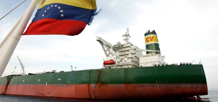 Llegó al país primer buque fletado por Chevrón para cargar crudo venezolano