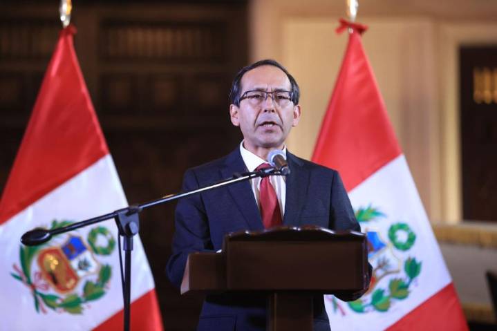 Fredy Hinojosa asume Oficina de Monitoreo en Palacio